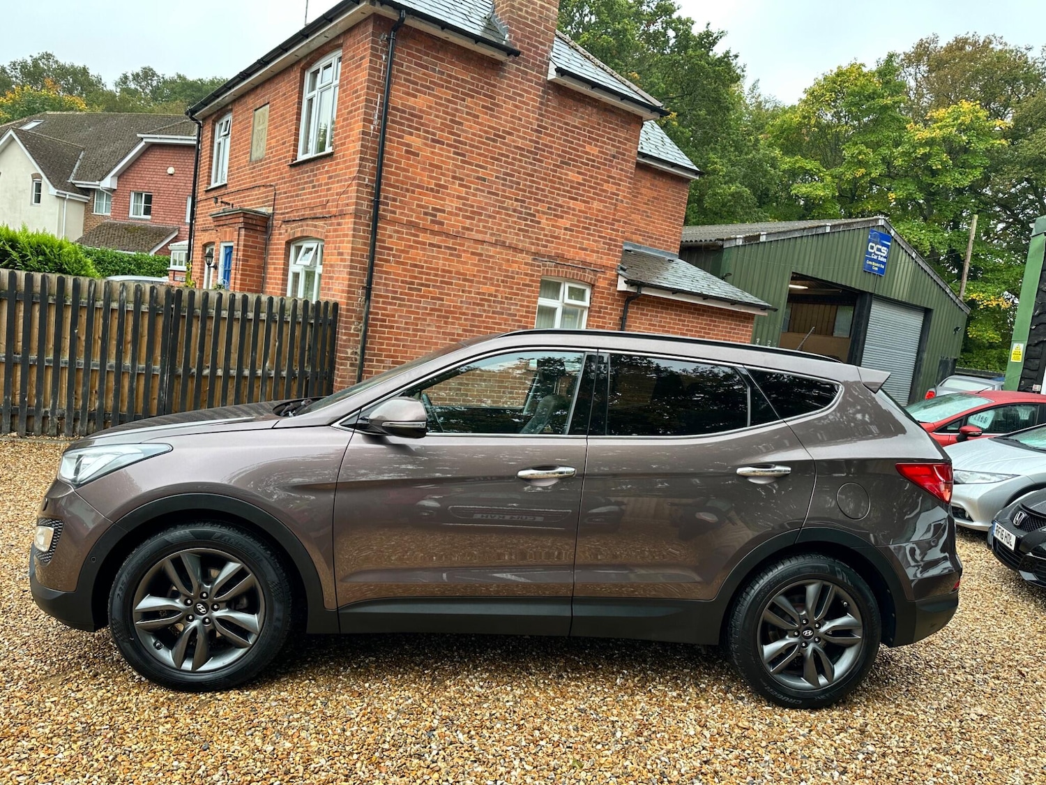 Used Hyundai Santa Fe 2014 for sale - 76997204: Photo 7