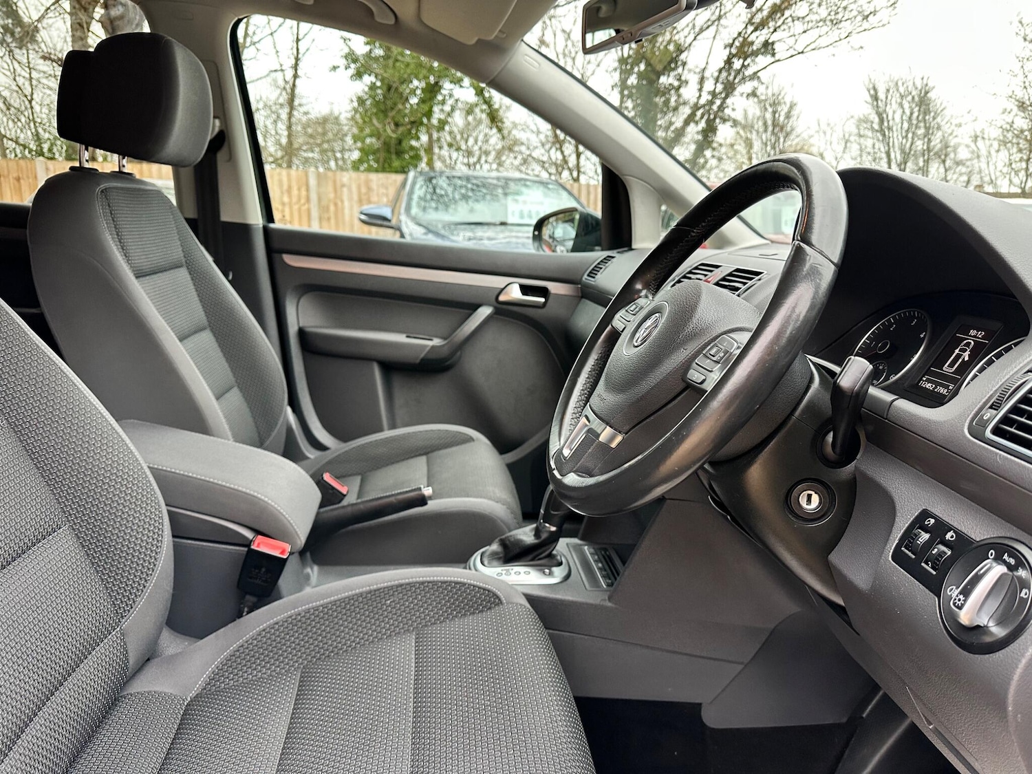 Used Volkswagen Touran for sale - 77599030: Photo 10