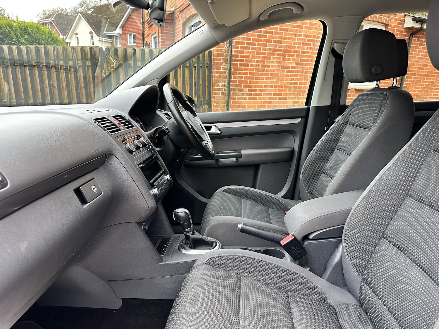 Used Volkswagen Touran for sale - 77599030: Photo 15