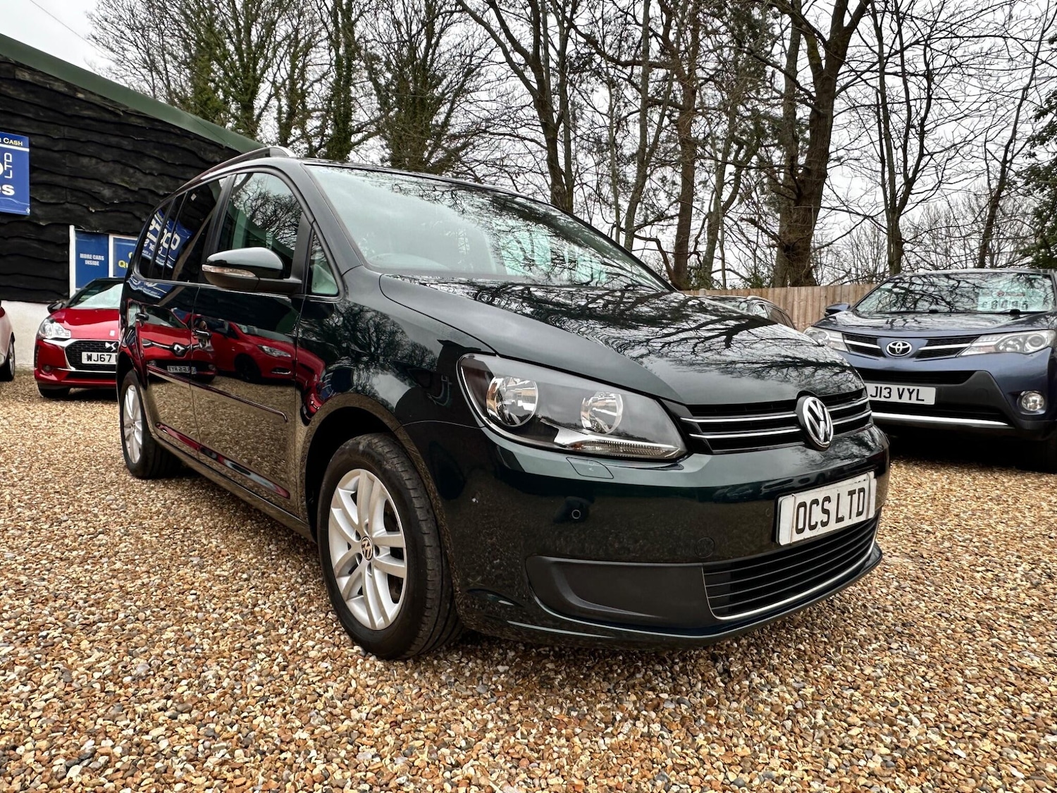 Used Volkswagen Touran for sale - 77599030: Photo 2