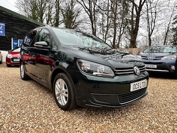 Used Volkswagen Touran 2014 for sale - 77599030: Photo