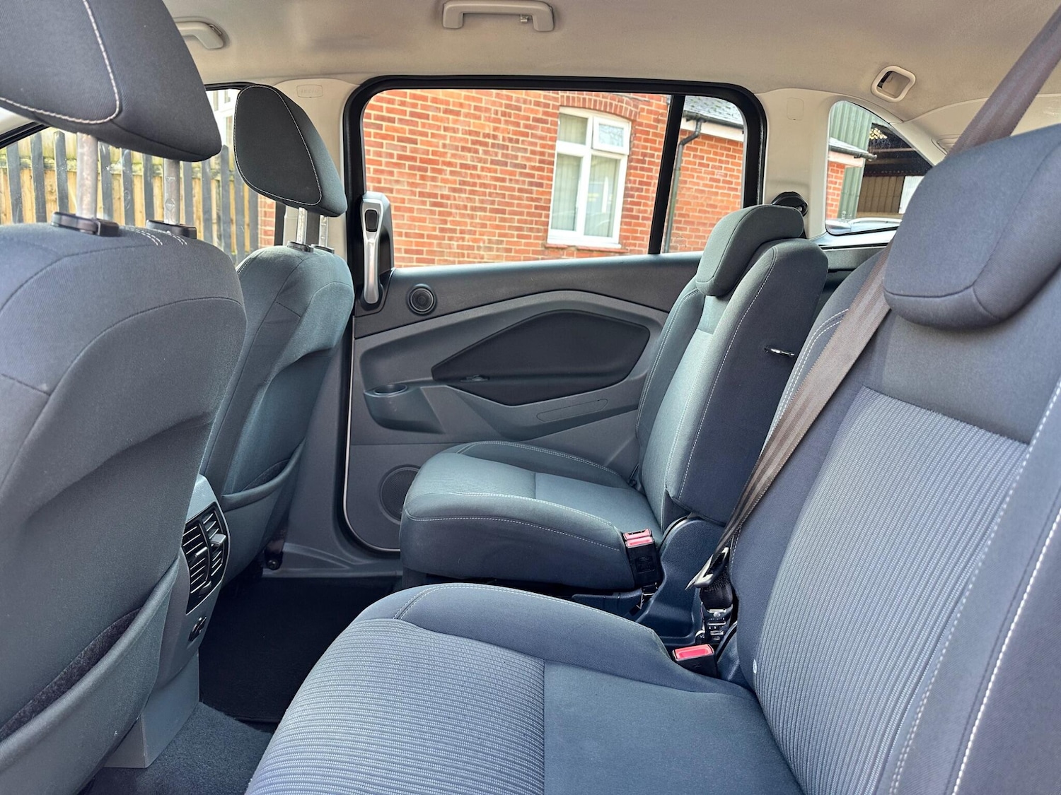 Used Ford Grand C-Max for sale - 77683046: Photo 18