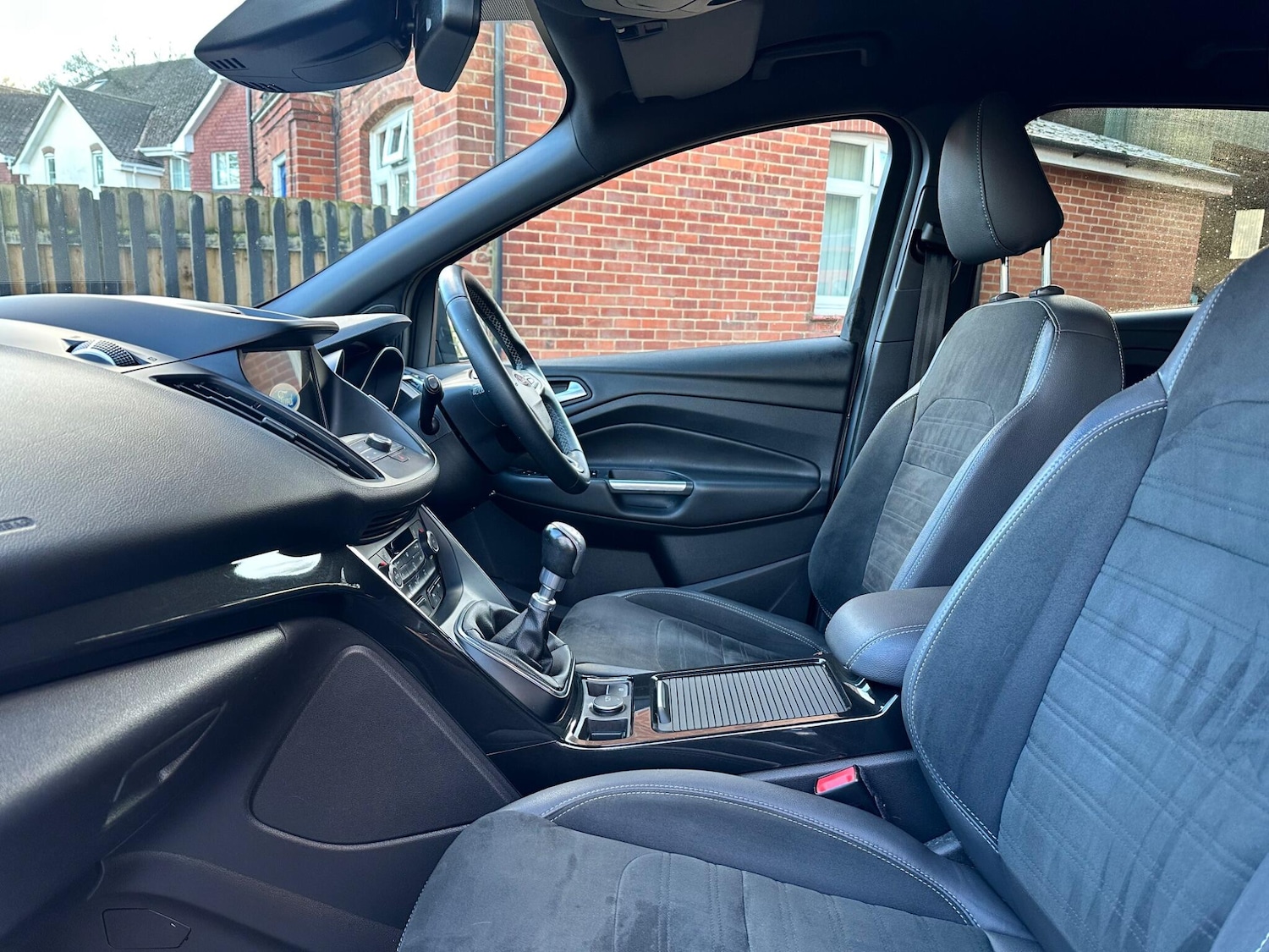 Used Ford Kuga 2017 for sale - 76913429: Photo 19