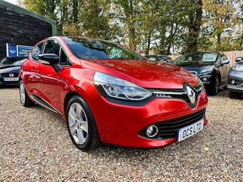 Used Renault Clio 2015 for sale - 76992850: Photo