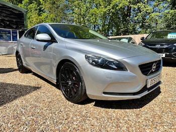 Used Volvo V40 2013 for sale - 78430245: Photo