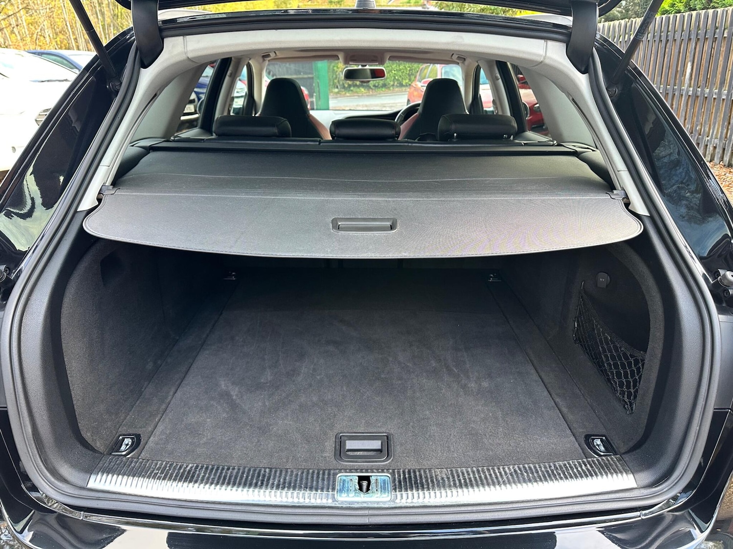 Used Audi S4 Avant 2010 for sale - 76572644: Photo 24