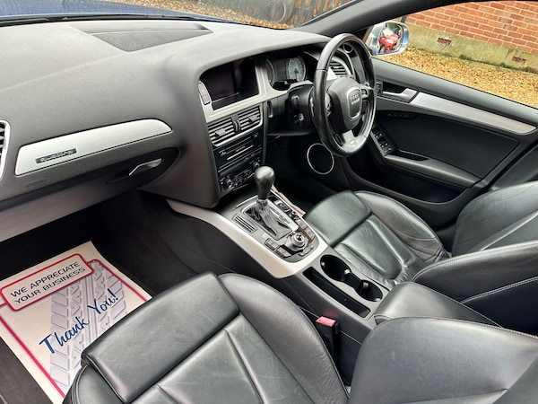 Used Audi A4 2010 for sale - 76326903: Photo 16