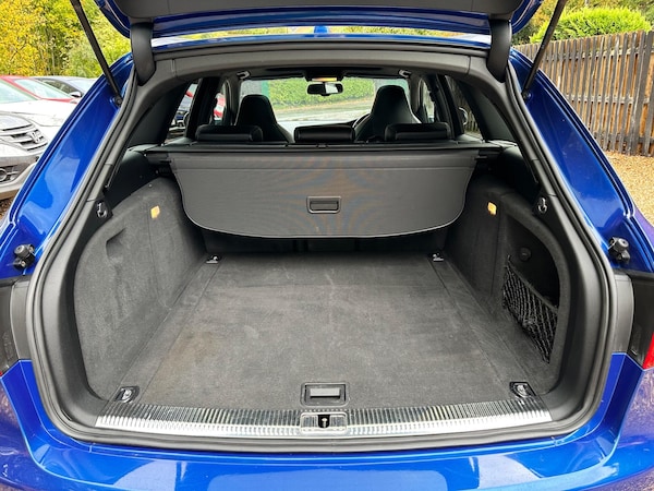 Used Audi A4 2010 for sale - 76326903: Photo 21