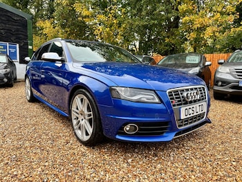 Used Audi A4 2010 for sale - 76326903: Photo 2