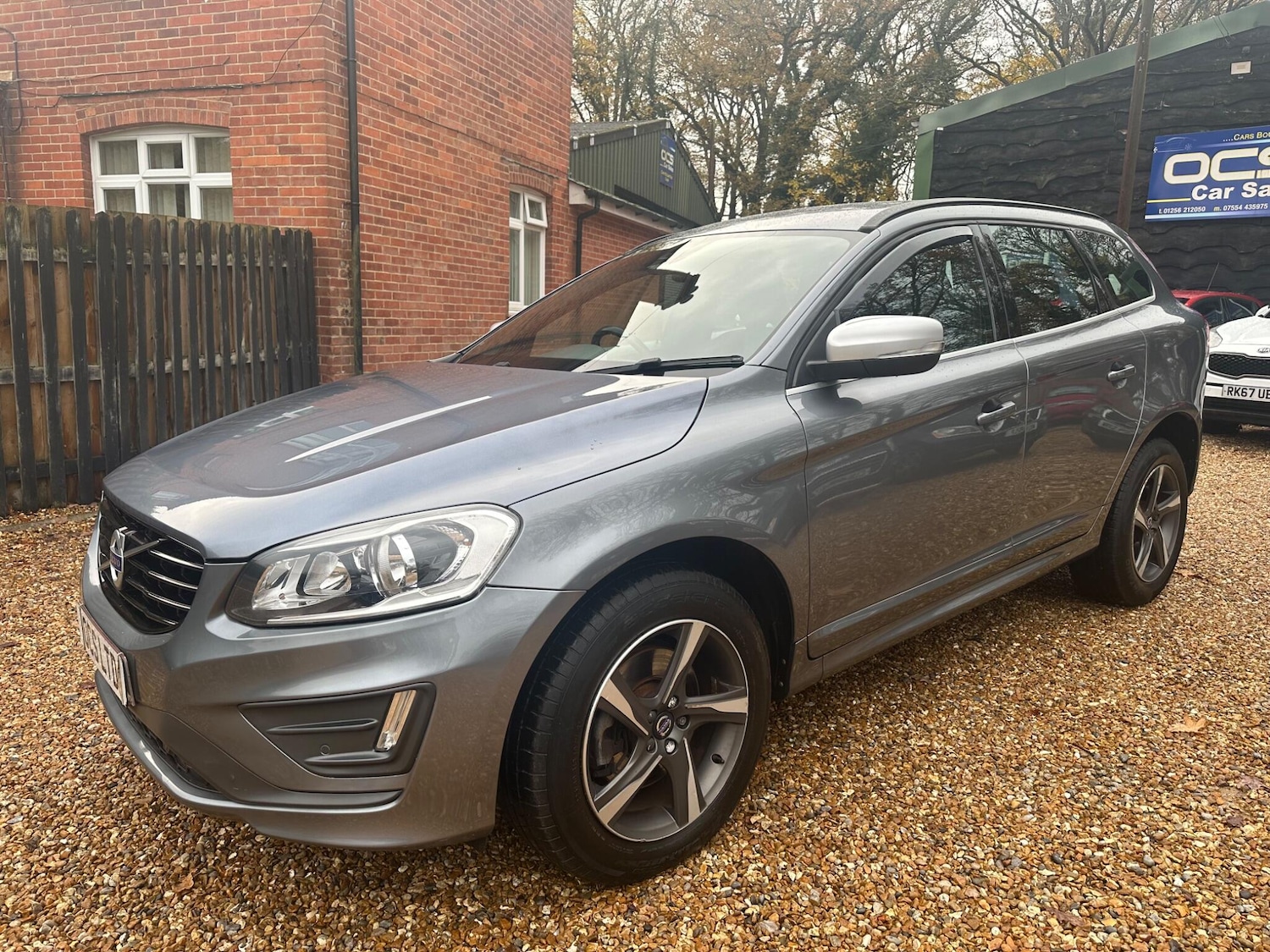 Used Volvo XC60 2015 for sale - 76824316: Photo 3