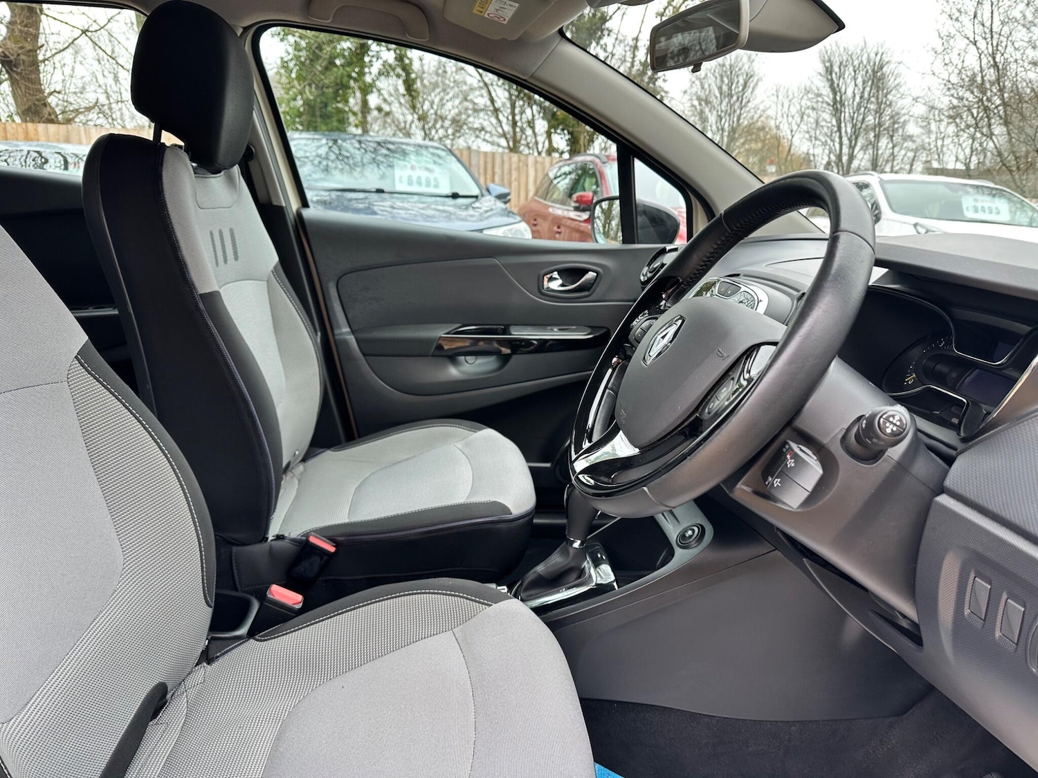 Used Renault Captur 2014 for sale - 77331805: Photo 10