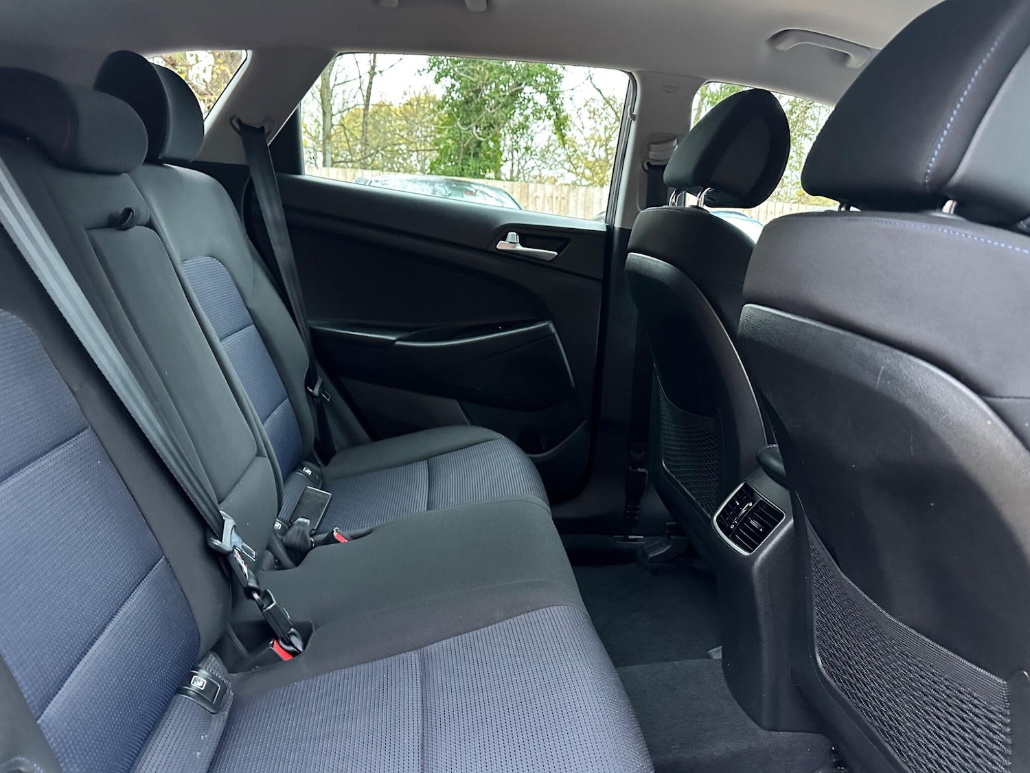 Used Hyundai TUCSON 2017 for sale - 76727342: Photo 17