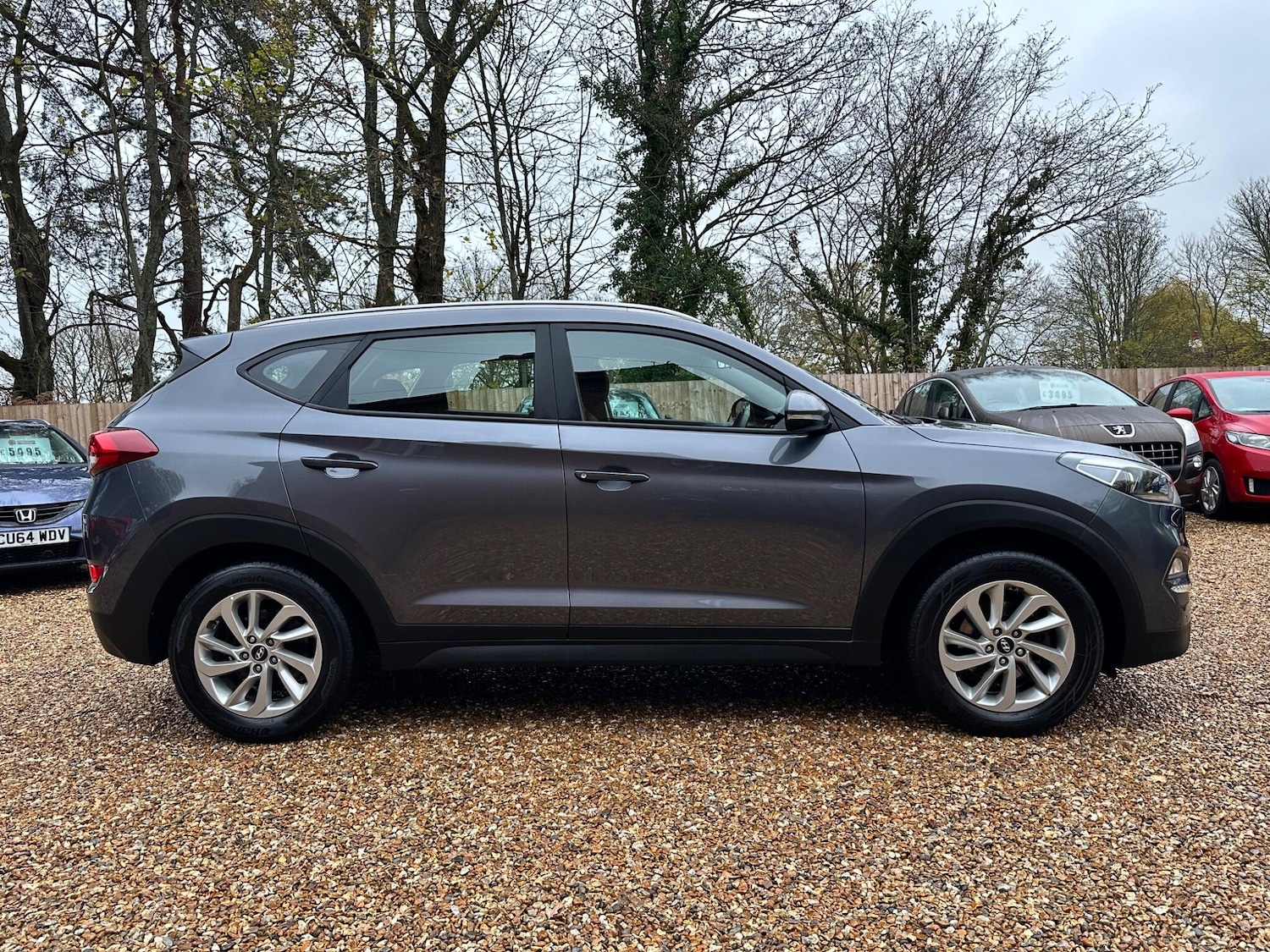 Used Hyundai TUCSON 2017 for sale - 76727342: Photo 3