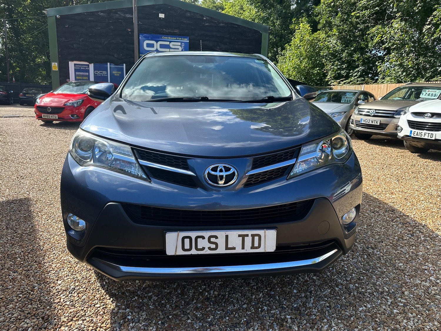 Used Toyota RAV4 2013 for sale - 76988495: Photo 2