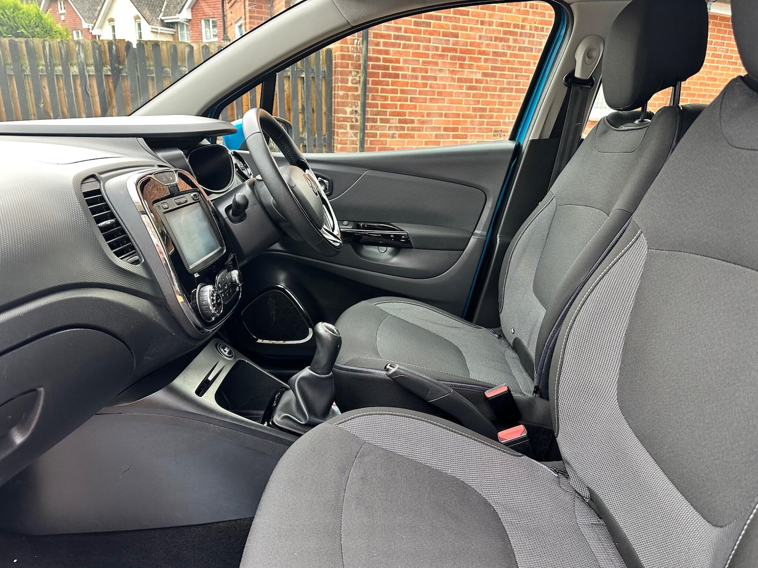 Used Renault Captur 2014 for sale - 76620321: Photo 15