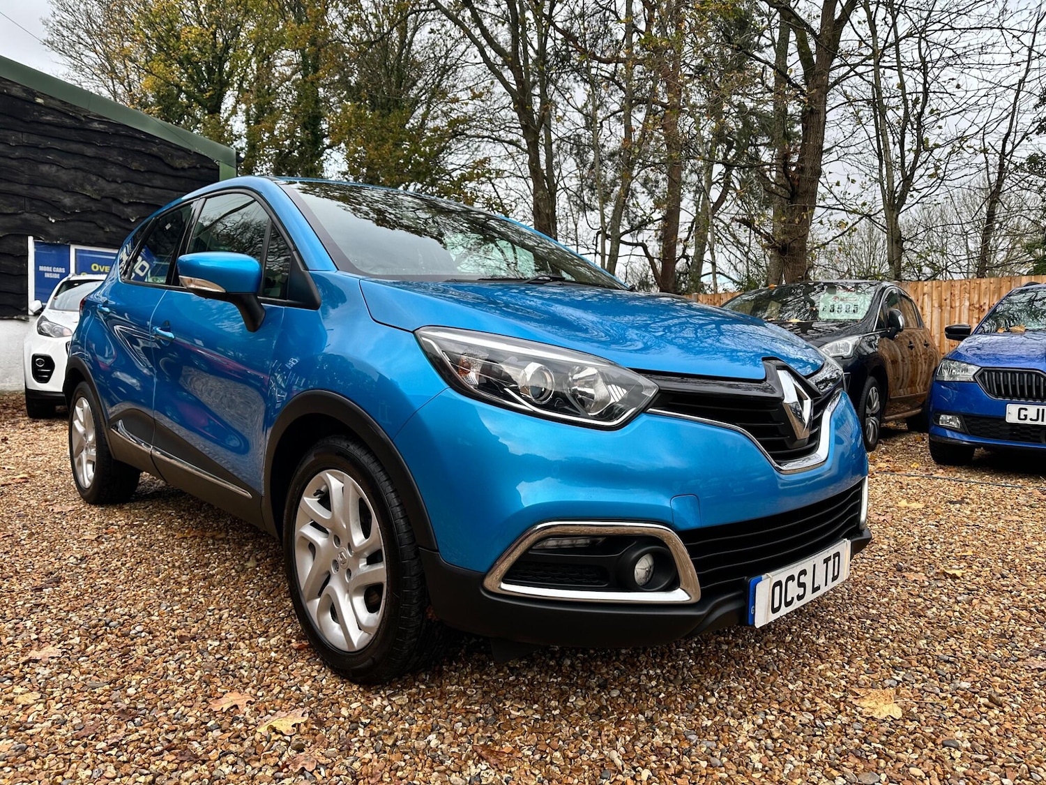 Used Renault Captur 2014 for sale - 76620321: Photo 2
