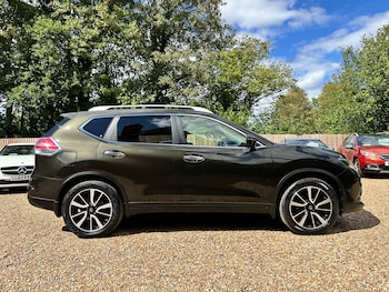 Used Nissan X-Trail 2015 for sale - 79452751: Photo