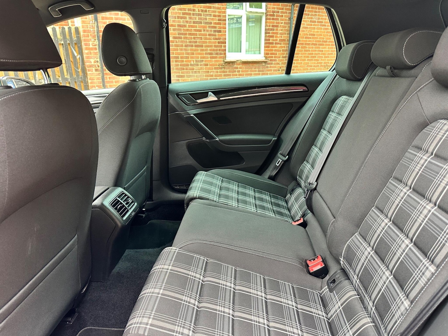 Used Volkswagen Golf 2014 for sale - 77214864: Photo 18