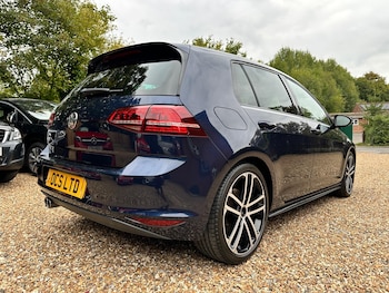 Used Volkswagen Golf 2014 for sale - 77214864: Photo