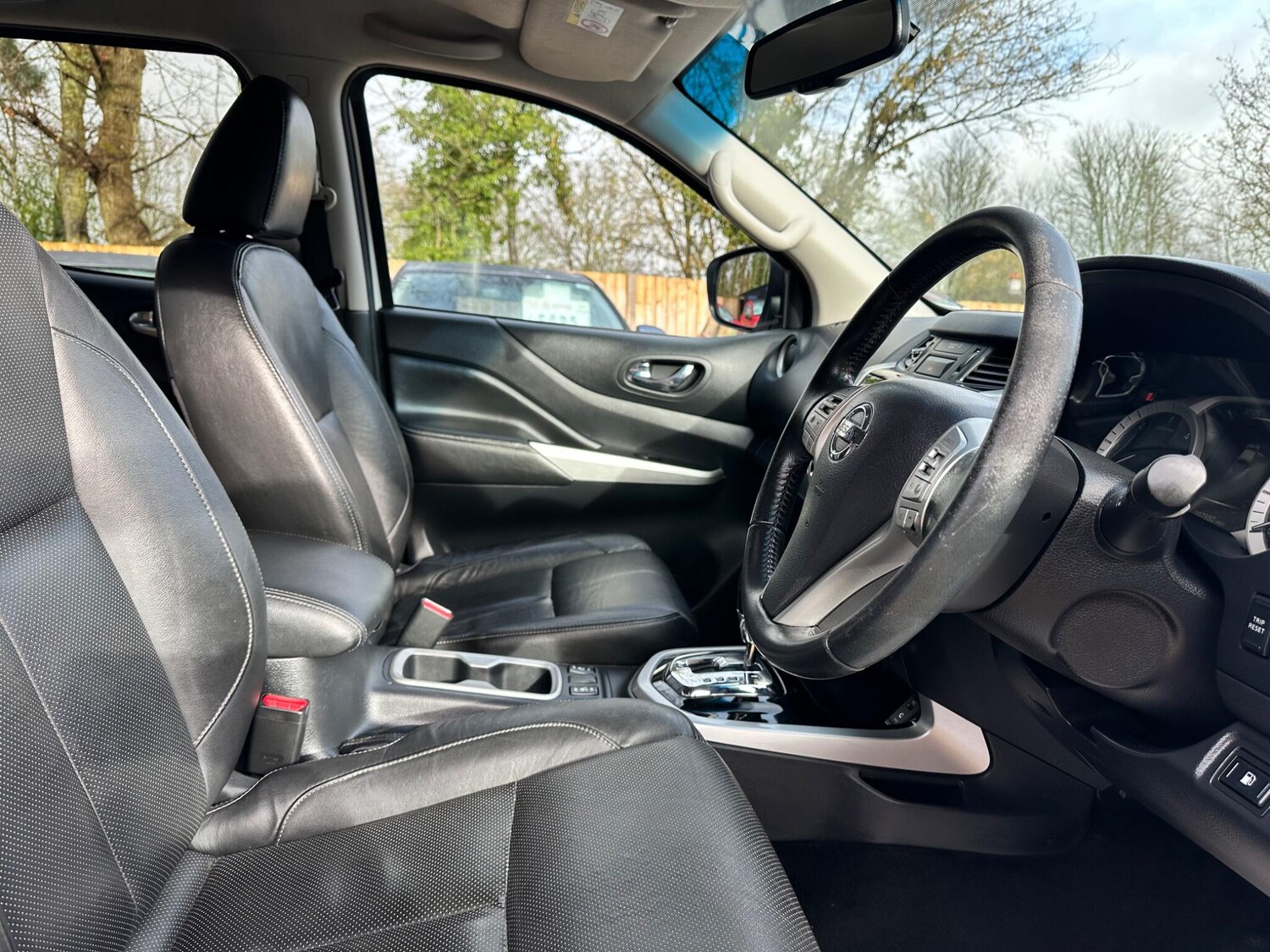 Used Nissan Navara 2018 for sale - 77510965: Photo 10