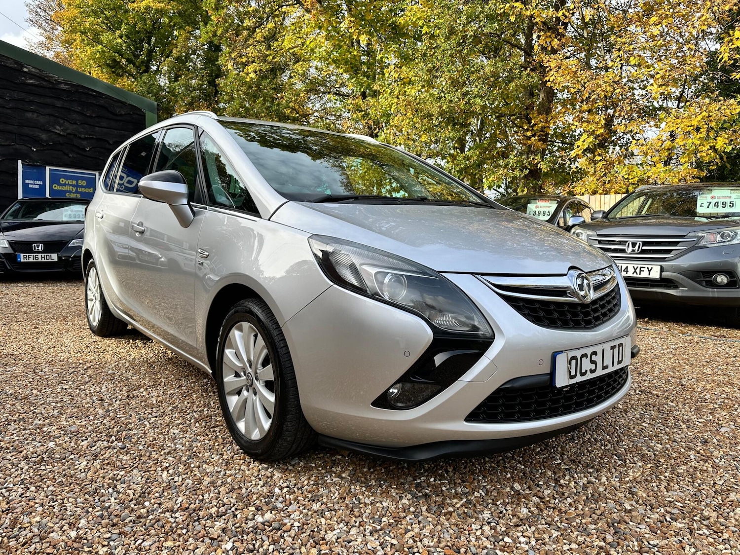 Used Vauxhall Zafira Tourer 2013 for sale - 76425582: Photo 2