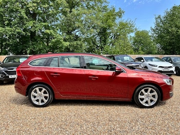 Used Volvo V60 2013 for sale - 78705448: Photo