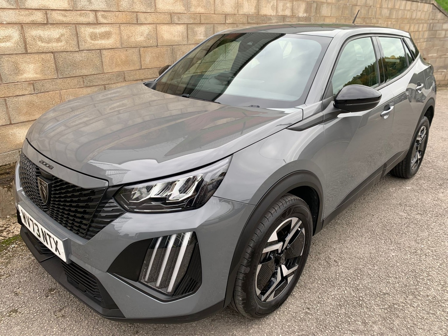 Used Peugeot 2008 2023 for sale - 76312391: Photo 18