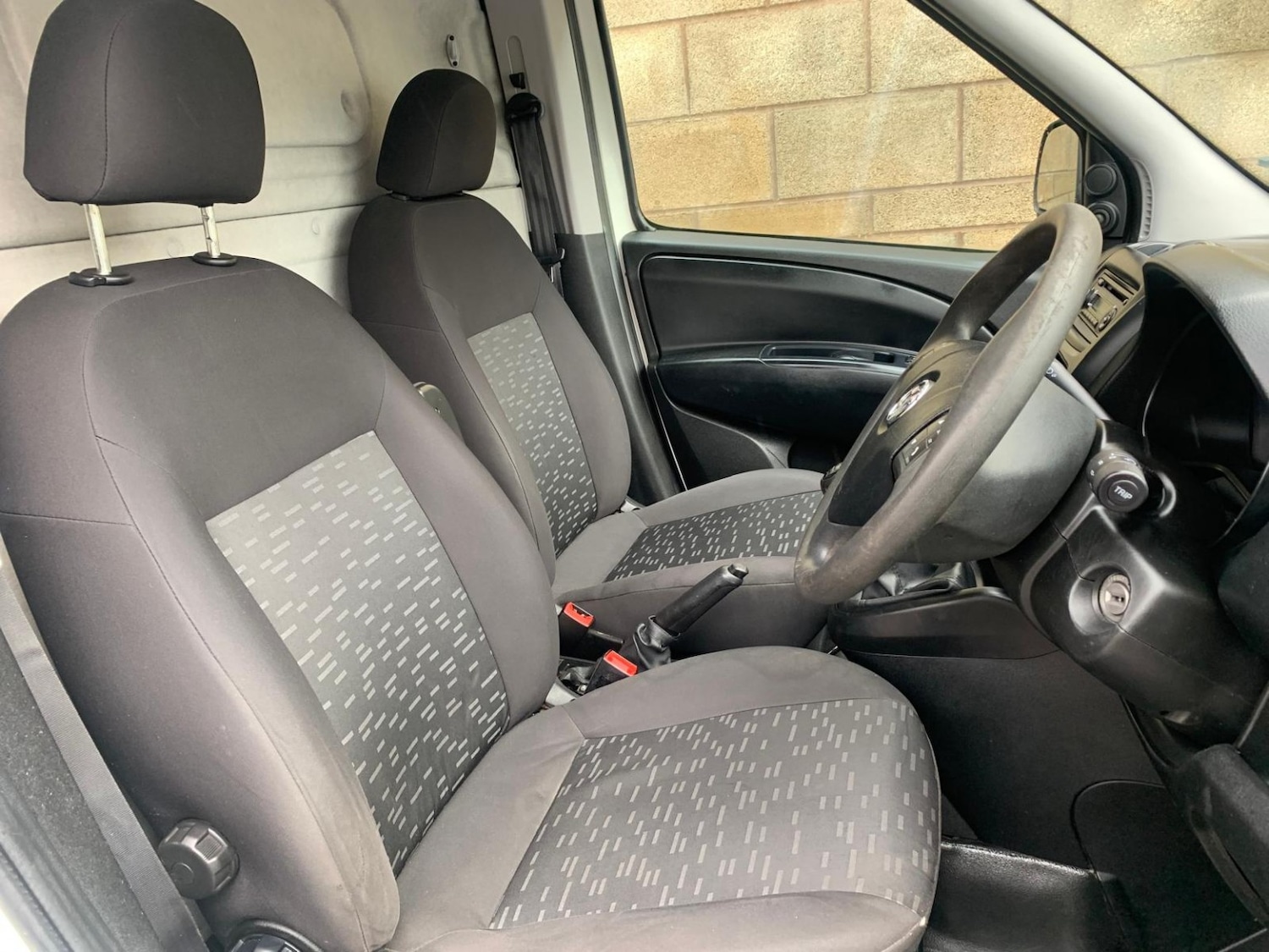 Used Vauxhall Combo 2014 for sale - 76340363: Photo 8