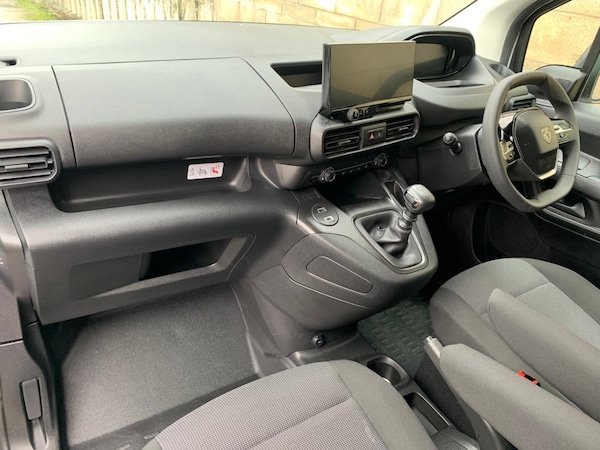 Used Peugeot Partner 2024 for sale - 76312453: Photo 17