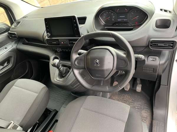 Used Peugeot Partner 2021 for sale - 76312368: Photo 11