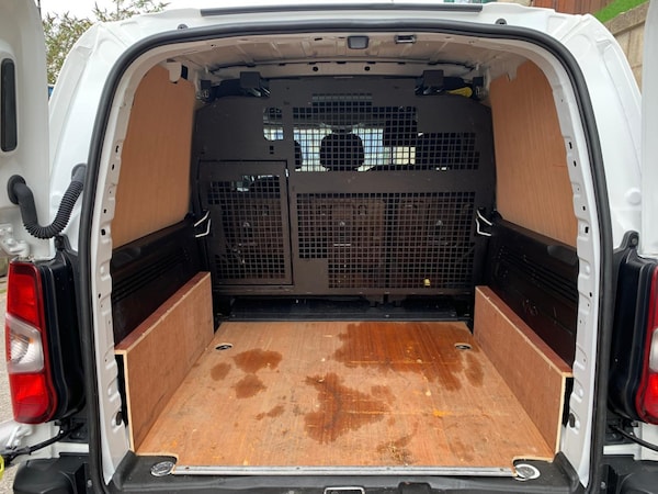 Used Peugeot Partner 2021 for sale - 76312368: Photo 9