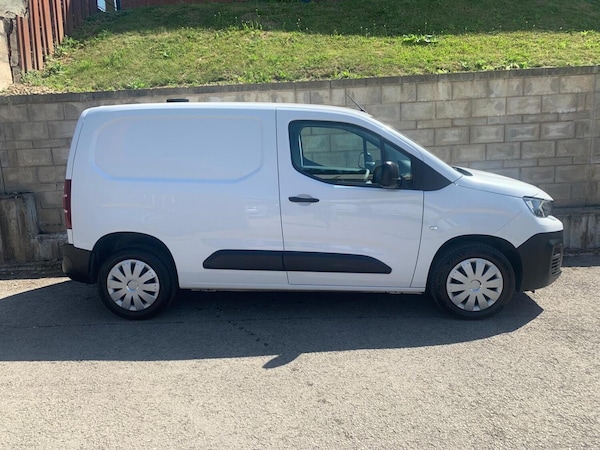Used Peugeot Partner 2023 for sale - 75244940: Photo 4