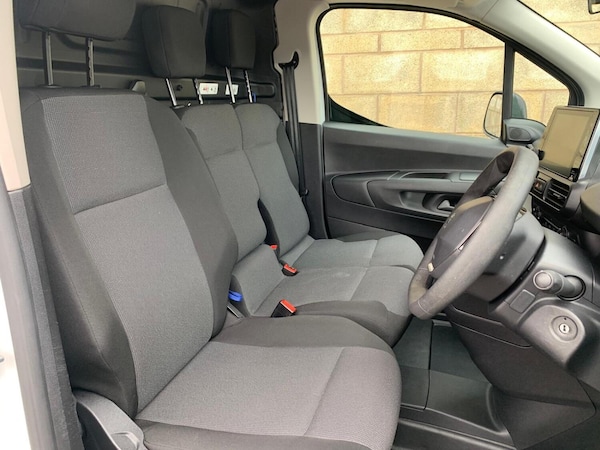 Used Peugeot Partner 2023 for sale - 75244940: Photo 8
