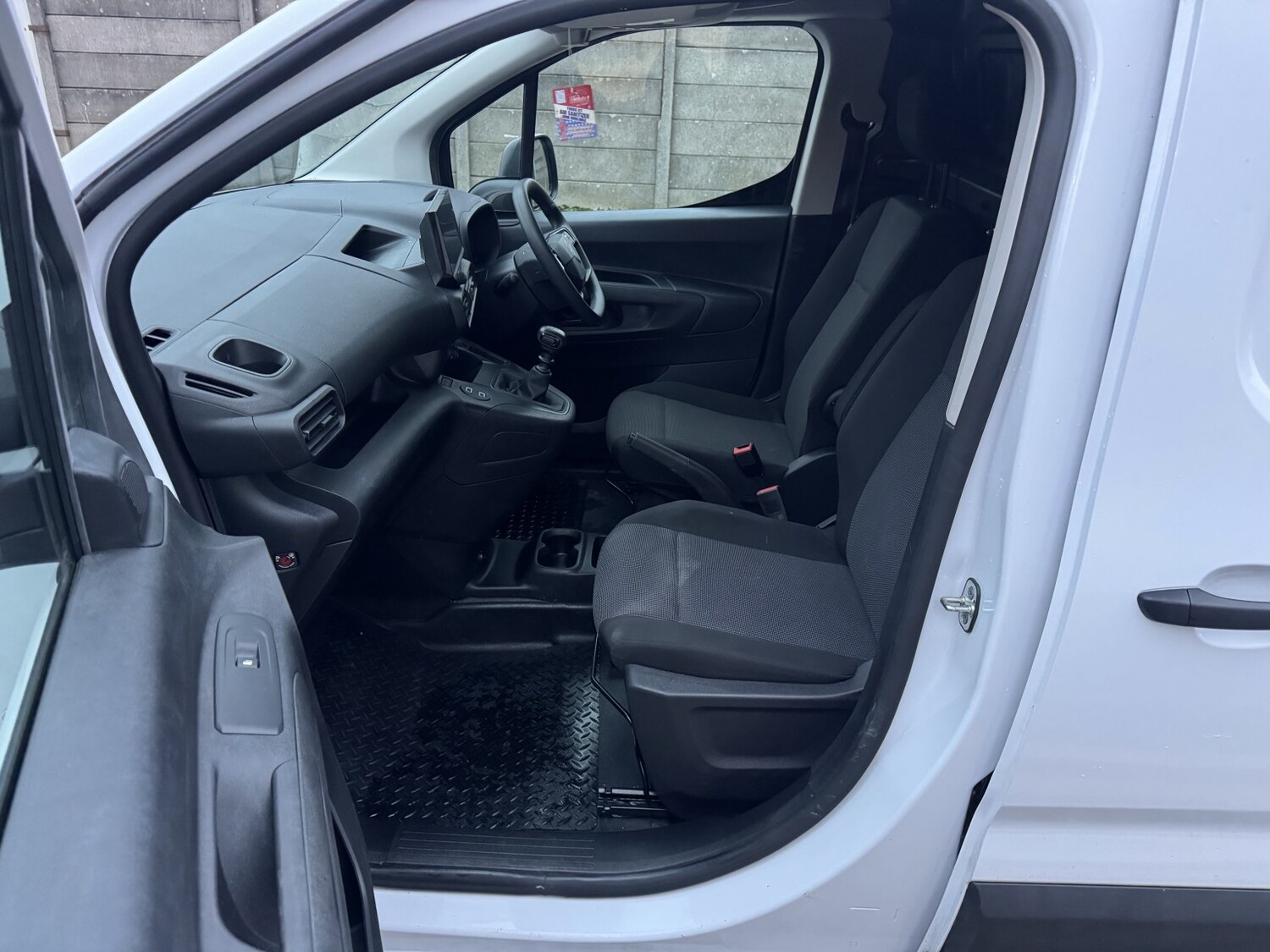 Used Citroen Berlingo 2024 for sale - 77417215: Photo 16