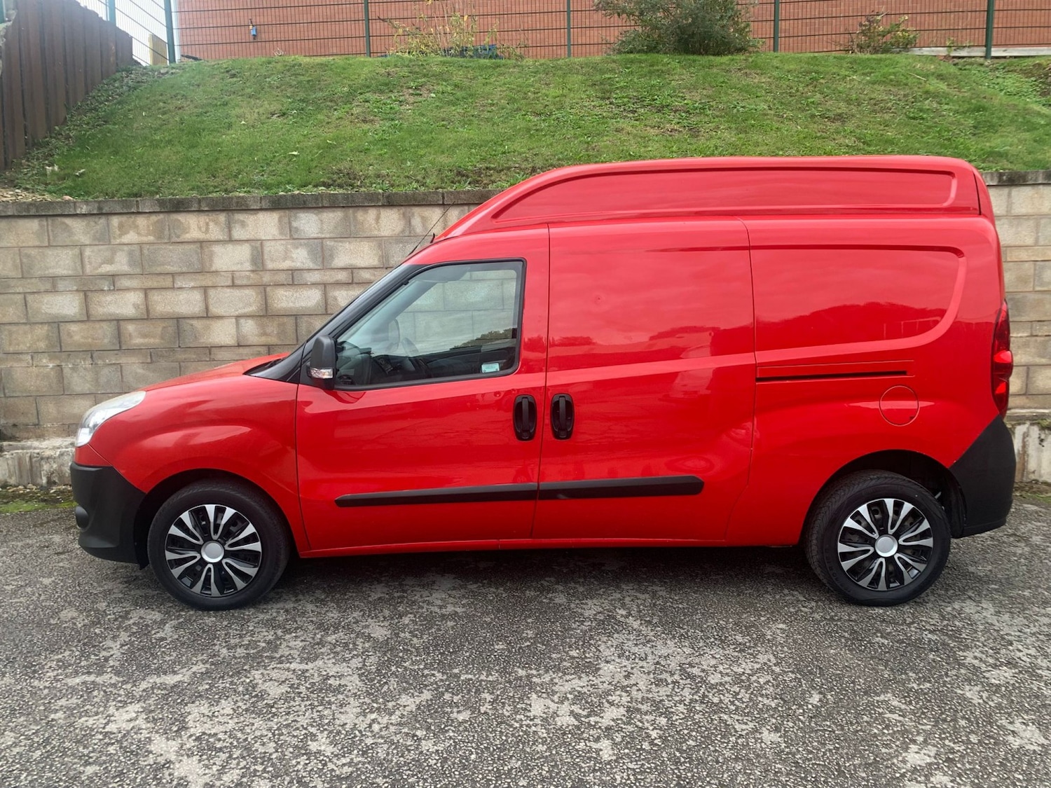 Used Fiat Doblo 2013 for sale - 76358101: Photo 1