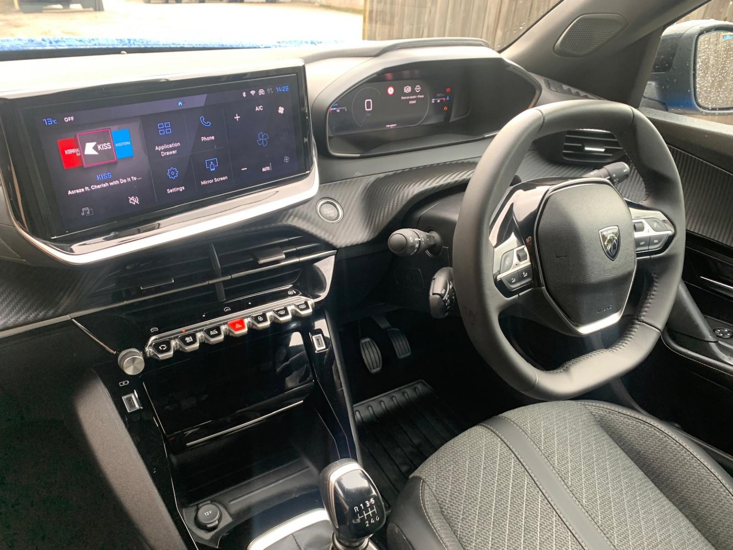 Used Peugeot 2008 2024 for sale - 76340342: Photo 18