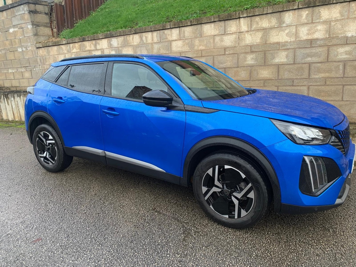 Used Peugeot 2008 2024 for sale - 76340342: Photo 8