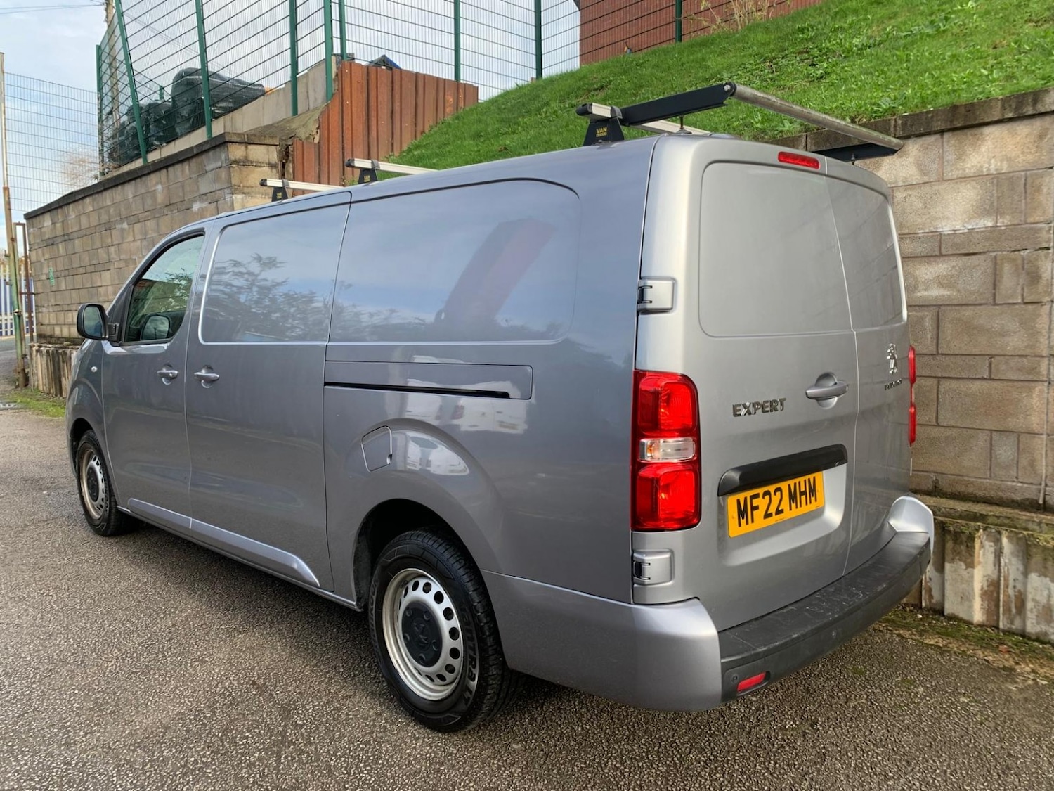 Used Peugeot Expert 2022 for sale - 76358233: Photo 16