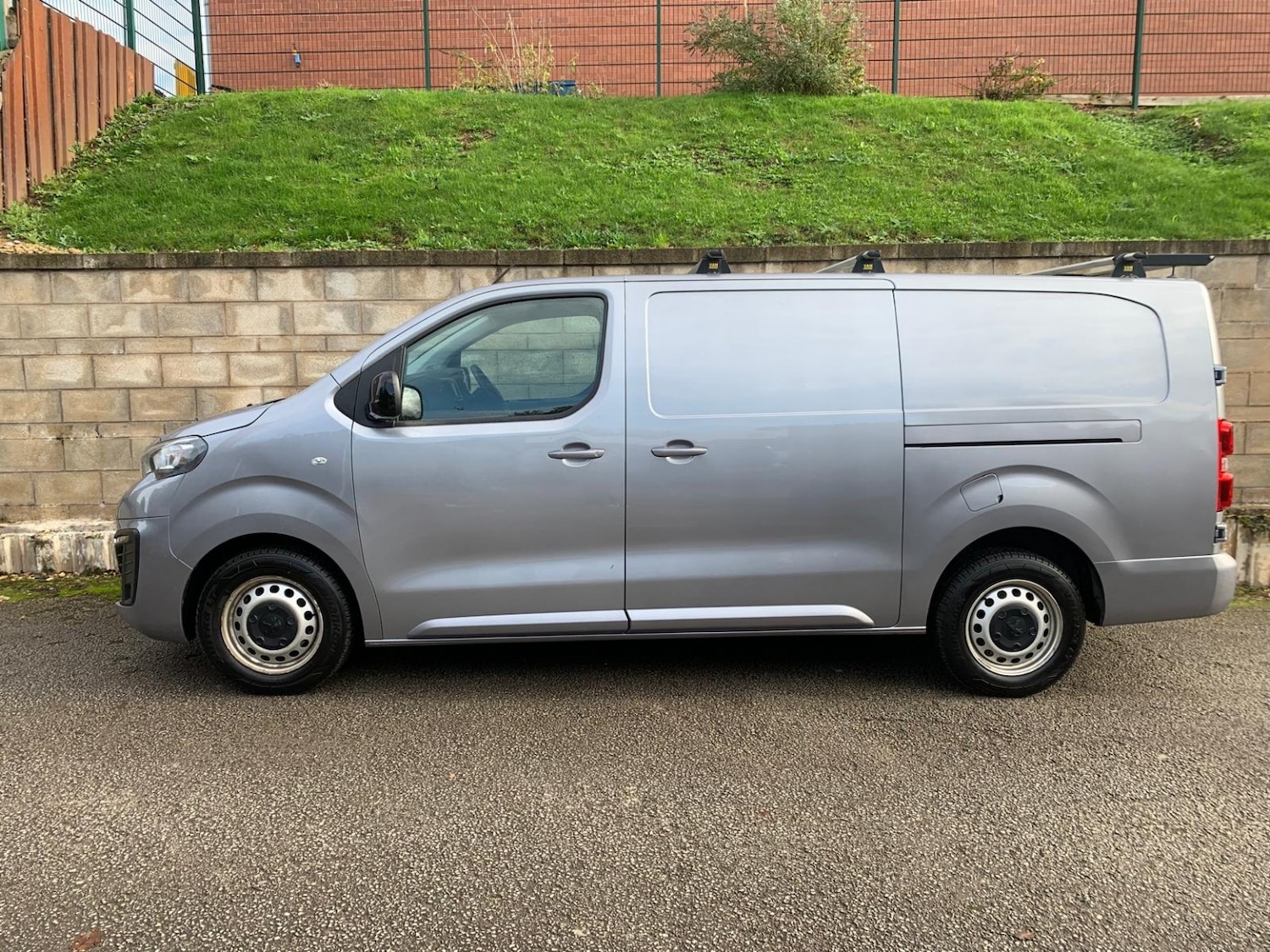 Used Peugeot Expert 2022 for sale - 76358233: Photo 4