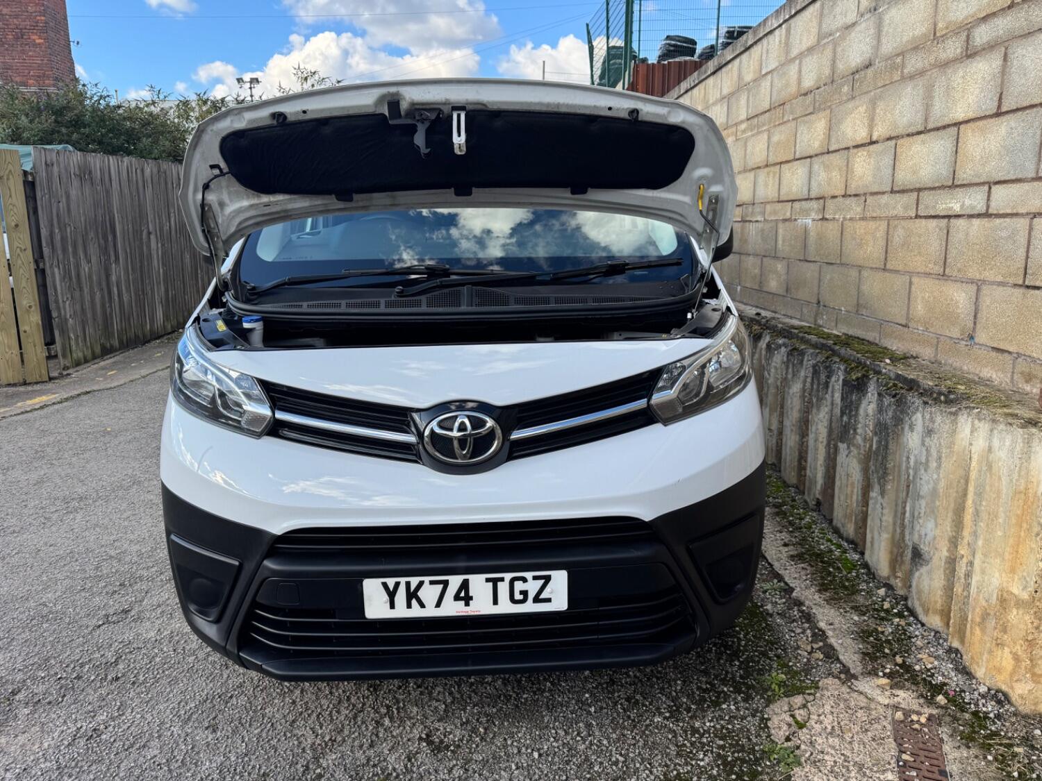 Used Toyota ProAce 2024 for sale - 76025940: Photo 13