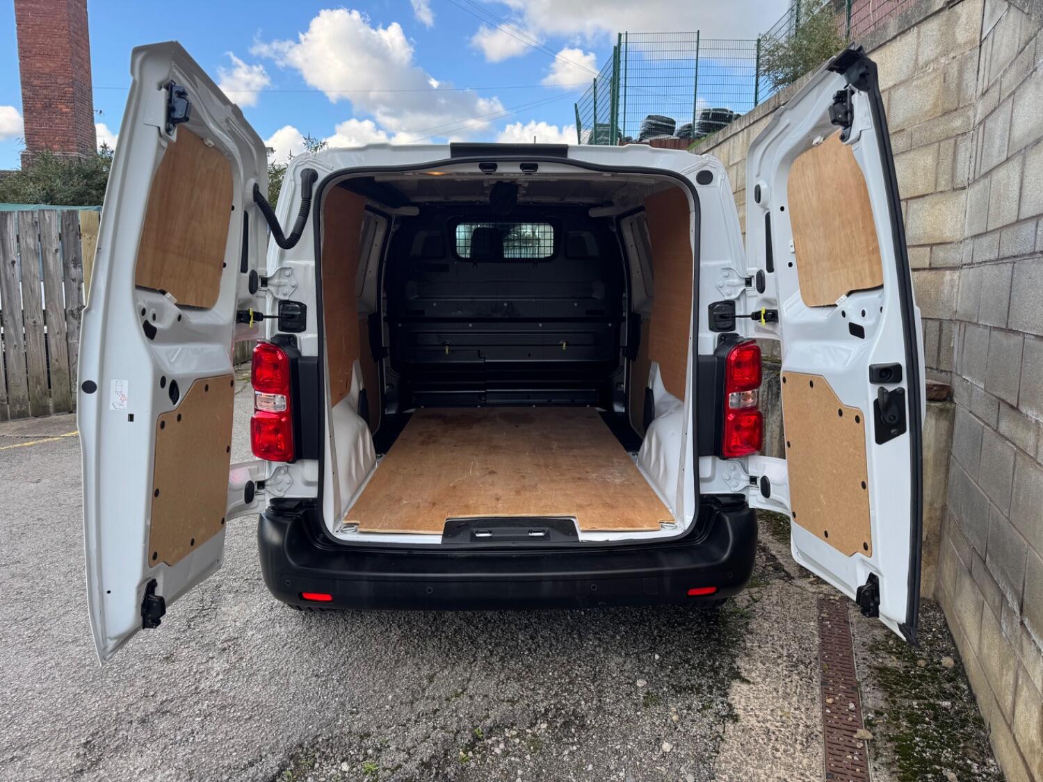 Used Toyota ProAce 2024 for sale - 76025940: Photo 20