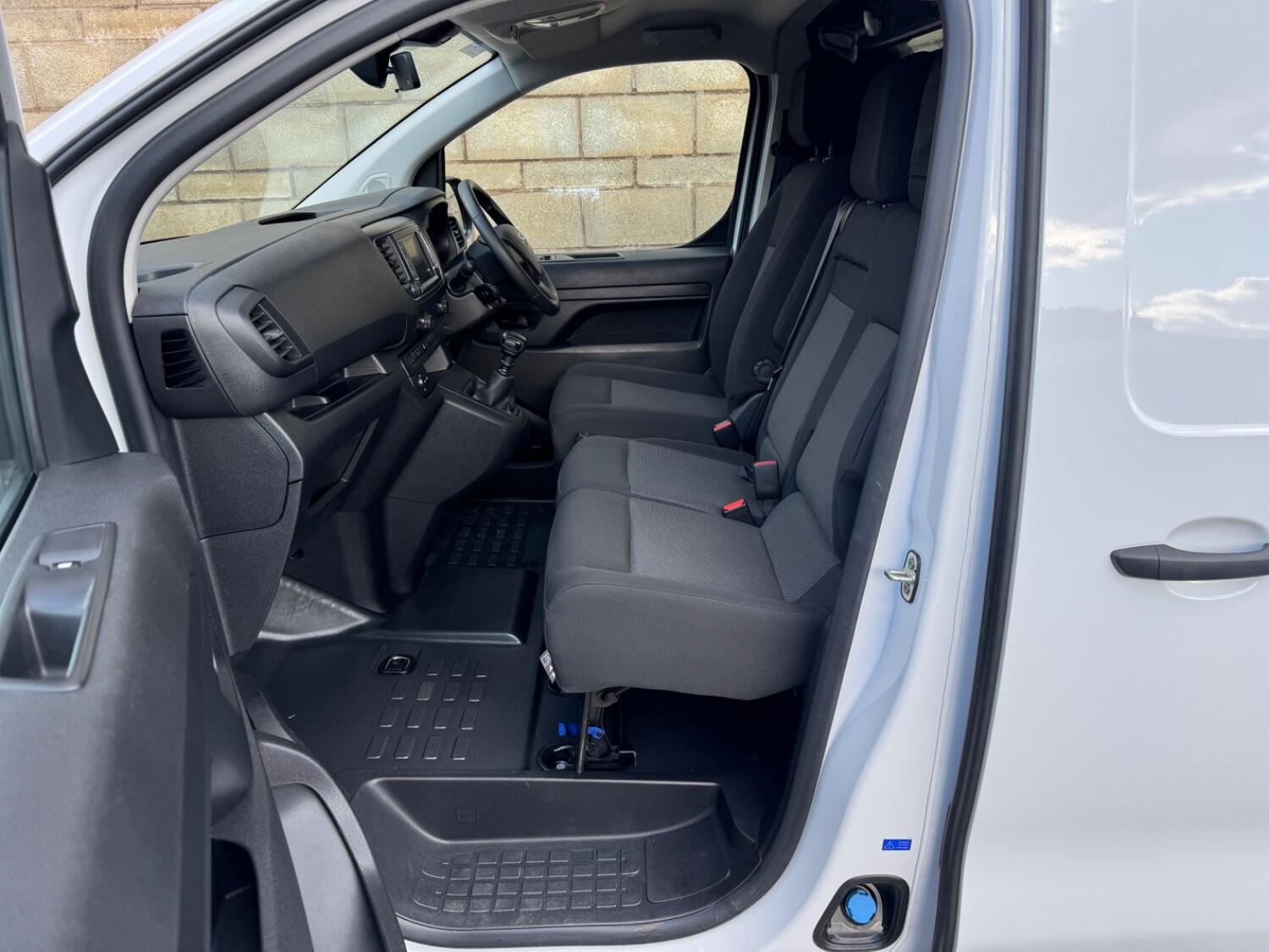 Used Toyota ProAce 2024 for sale - 76025940: Photo 7