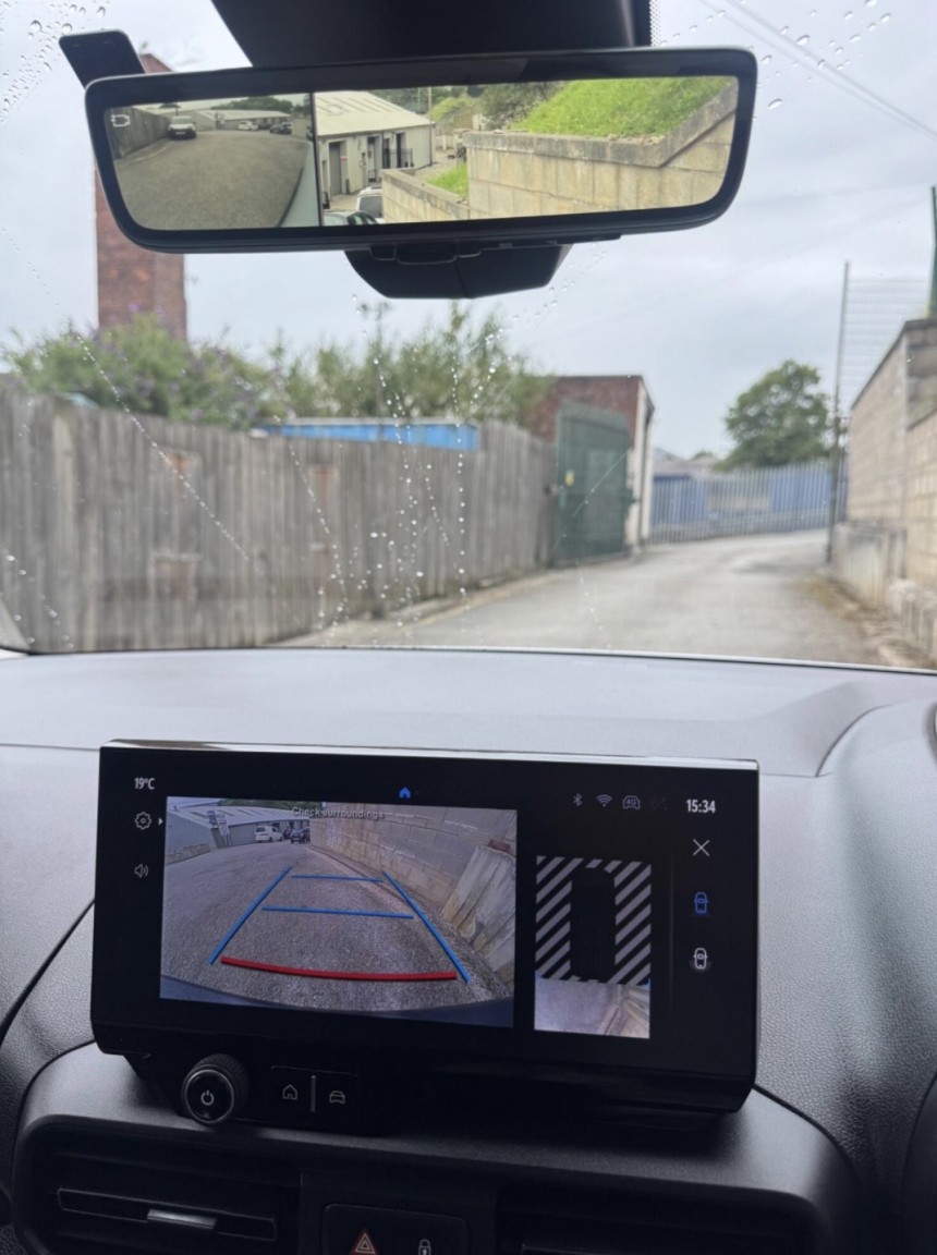 Used Citroen Berlingo 2024 for sale - 77516150: Photo 10