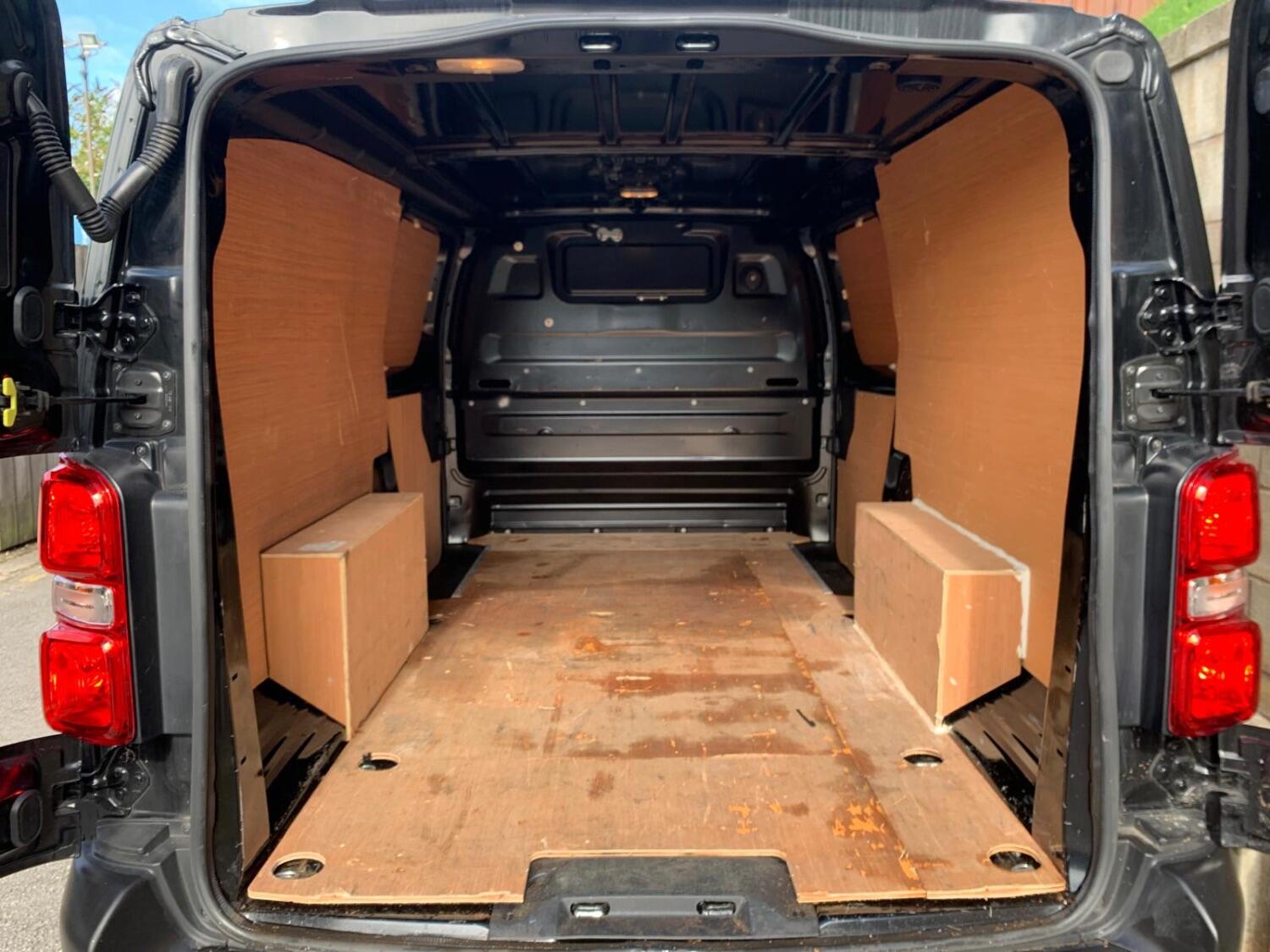 Used Citroen Dispatch 2023 for sale - 76120364: Photo 7