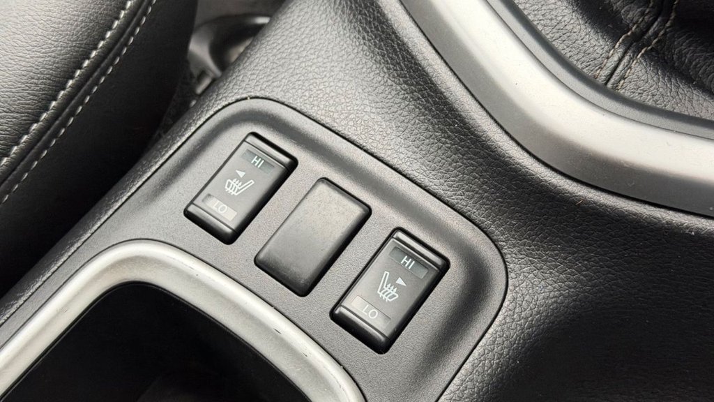 Used Nissan Navara 2020 for sale - 76867554: Photo 26