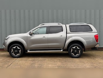 Used Nissan Navara 2020 for sale - 76867554: Photo