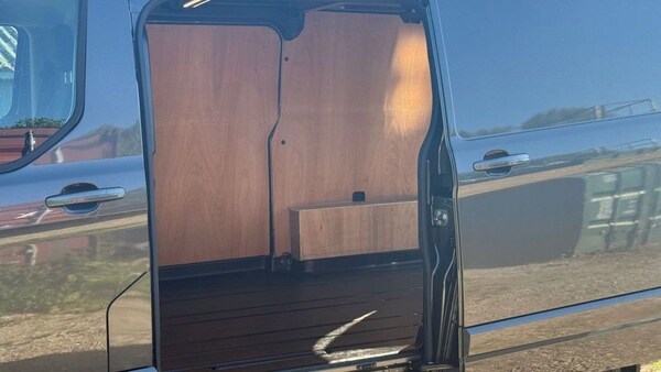 Used Ford Transit Custom 2023 for sale - 74783890: Photo 10
