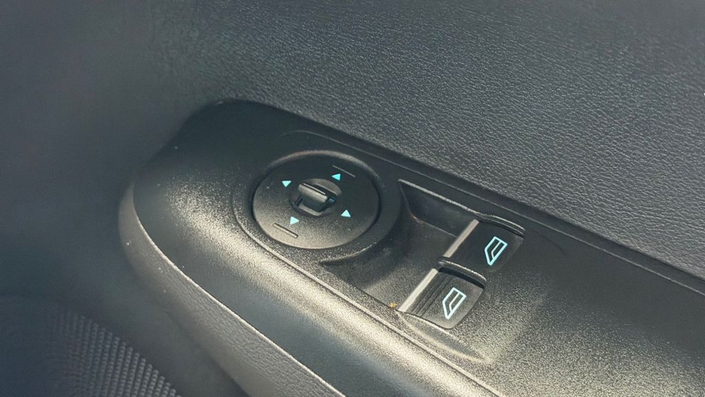 Used Ford Transit Courier 2020 for sale - 76740612: Photo 23