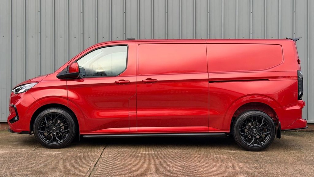 Used Ford Transit Custom 2024 for sale - 76784207: Photo 2