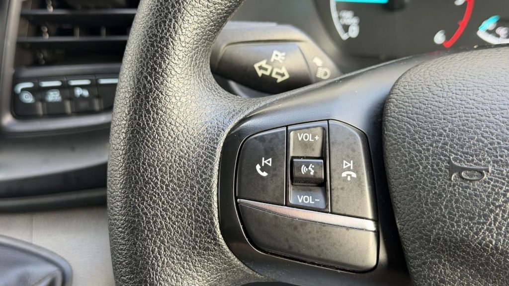 Used Ford Transit Custom 2022 for sale - 76642164: Photo 19